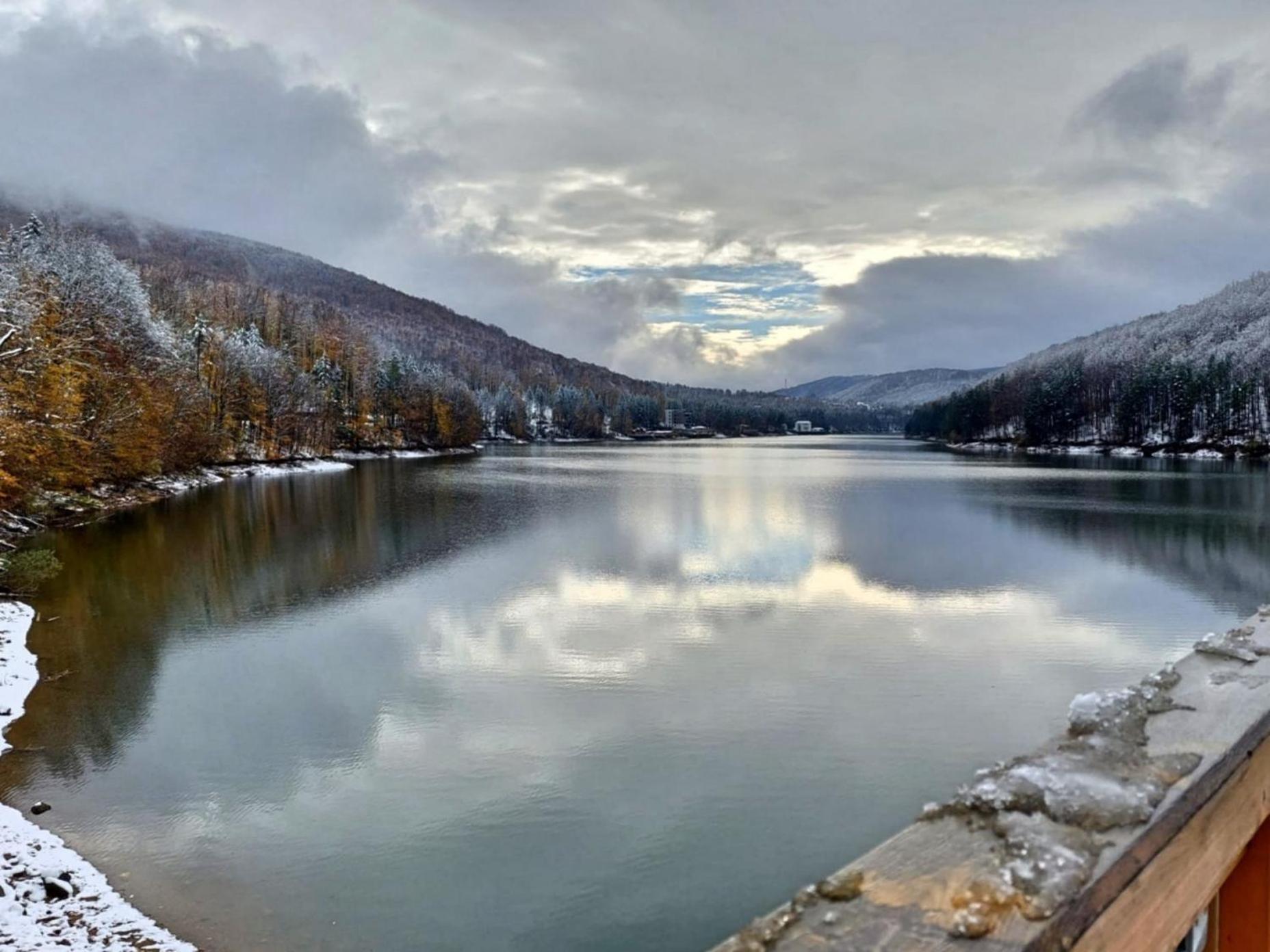 Holiday House Văliug Екстериор снимка