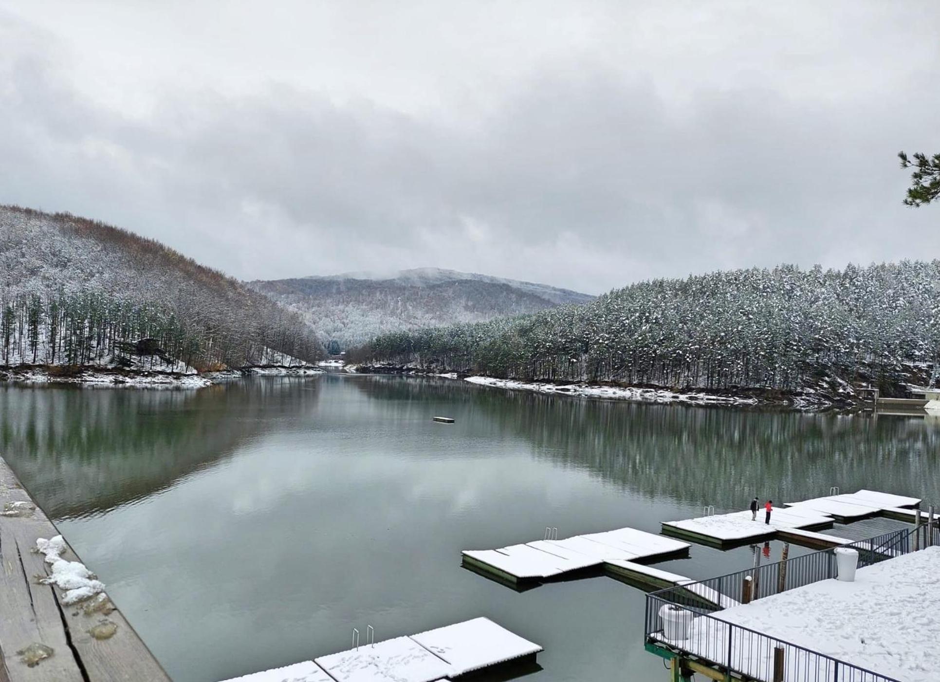 Holiday House Văliug Екстериор снимка